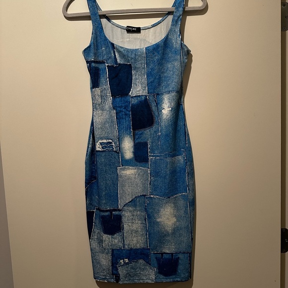 ChicMe Mini Dress - Picture 1 of 2